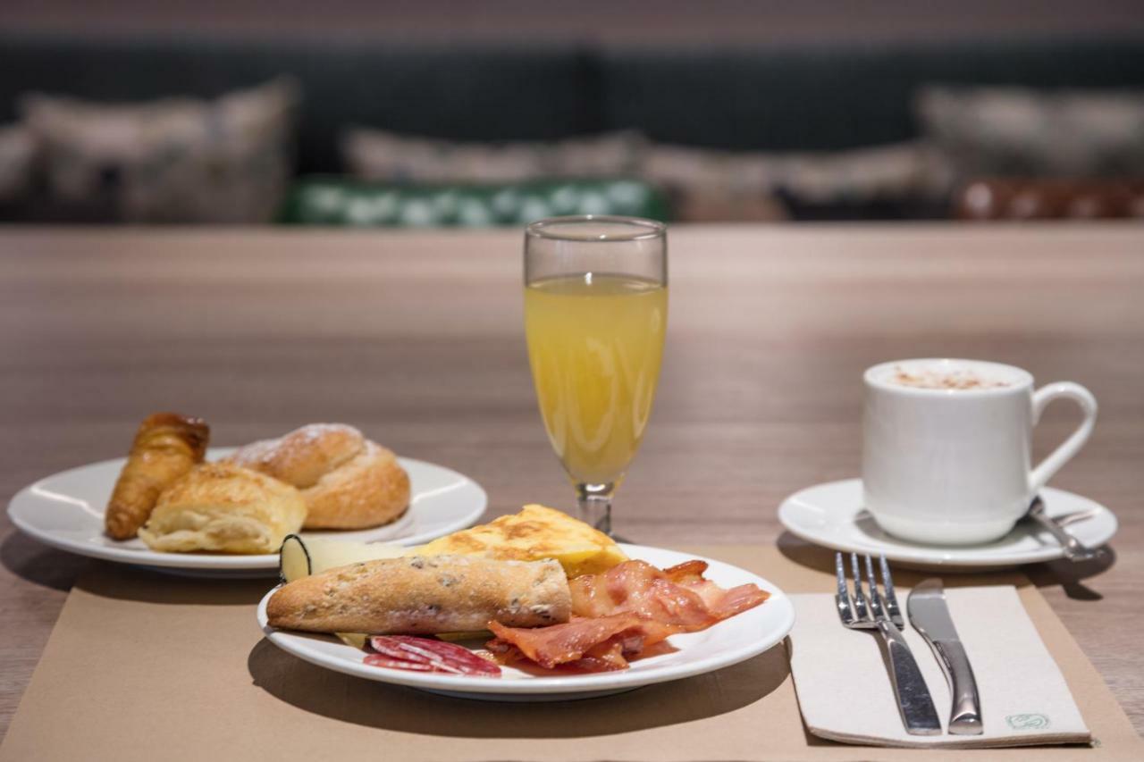 Hotel Via Augusta Barcelona Ngoại thất bức ảnh